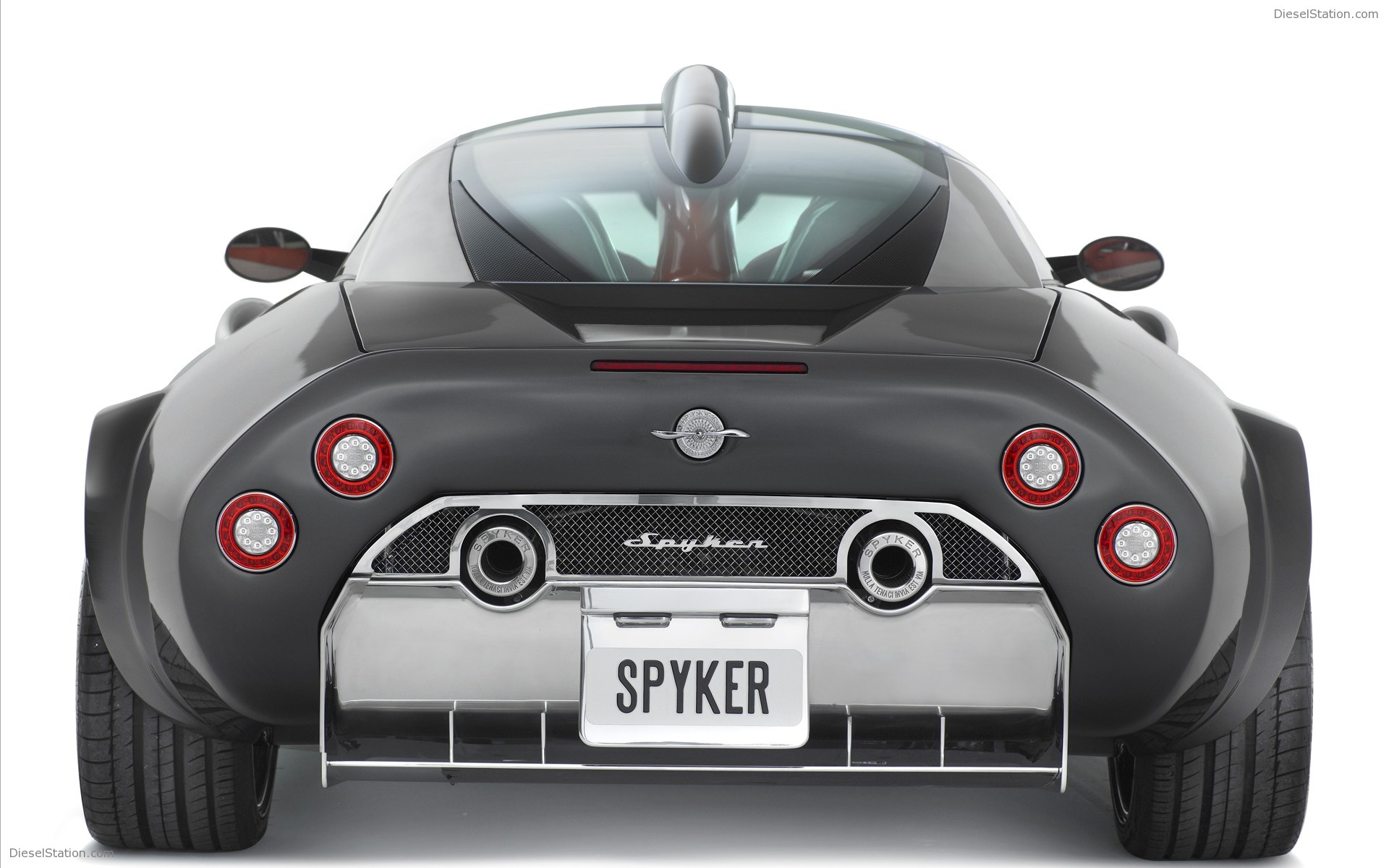 Spyker C8 Aileron